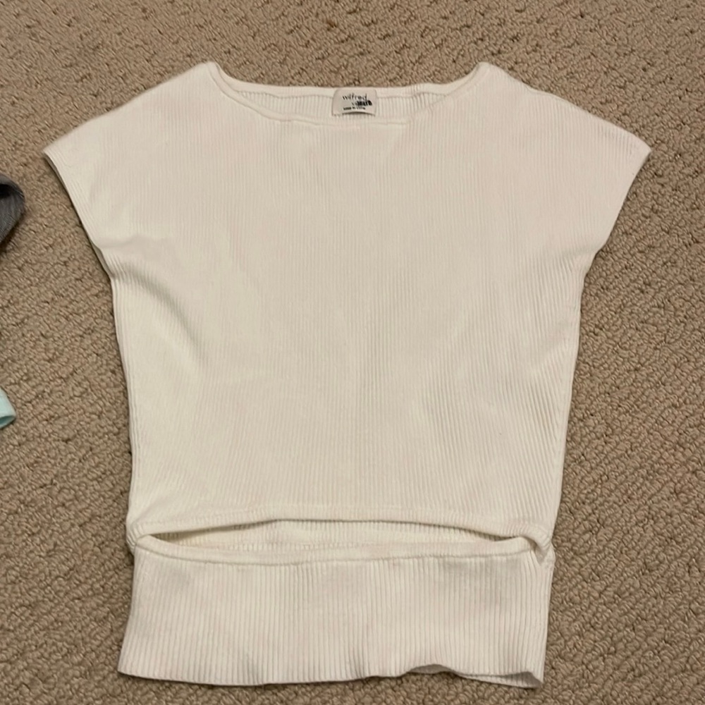 Wilfred aritiza white tank